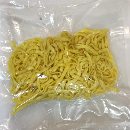 Yellow Noodle (黄面)